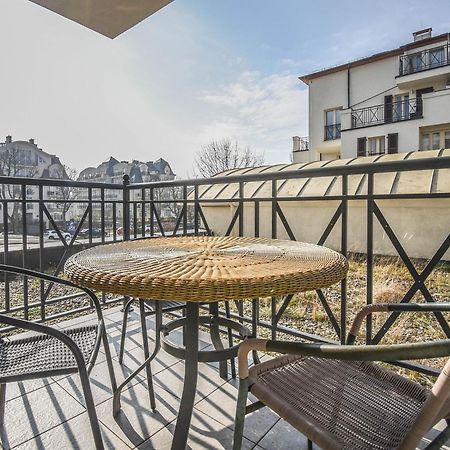 Apartamenty Promenada Z Tarasem I Parkingiem - Apartamenty Na Wyspie 슈비노우이스쳬 외부 사진