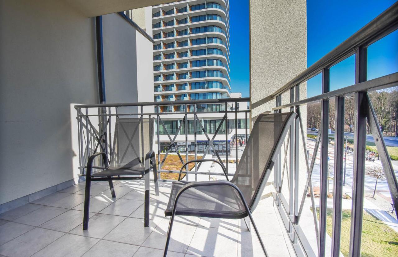 Apartamenty Promenada Z Tarasem I Parkingiem - Apartamenty Na Wyspie 슈비노우이스쳬 외부 사진