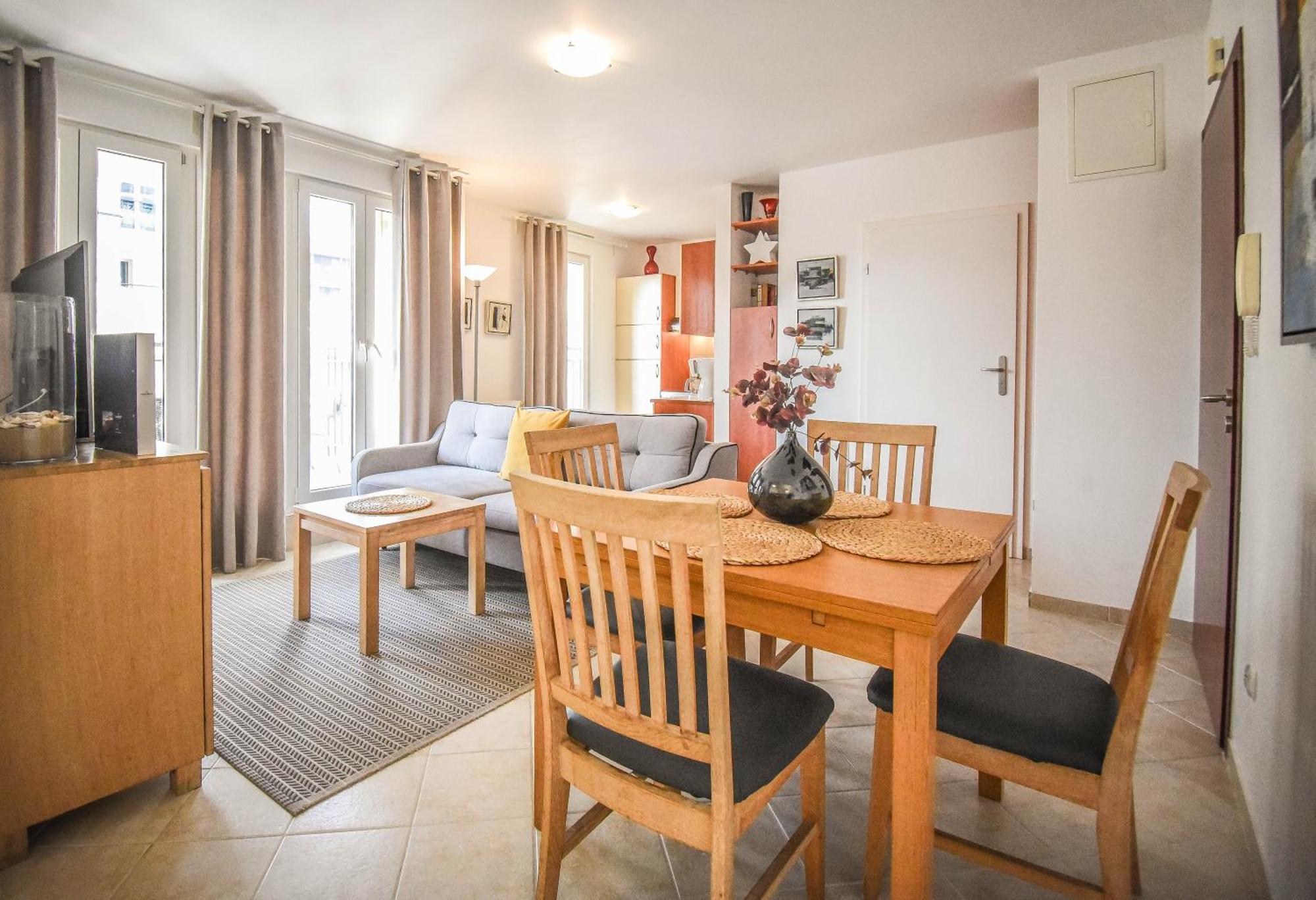 Apartamenty Promenada Z Tarasem I Parkingiem - Apartamenty Na Wyspie 슈비노우이스쳬 외부 사진