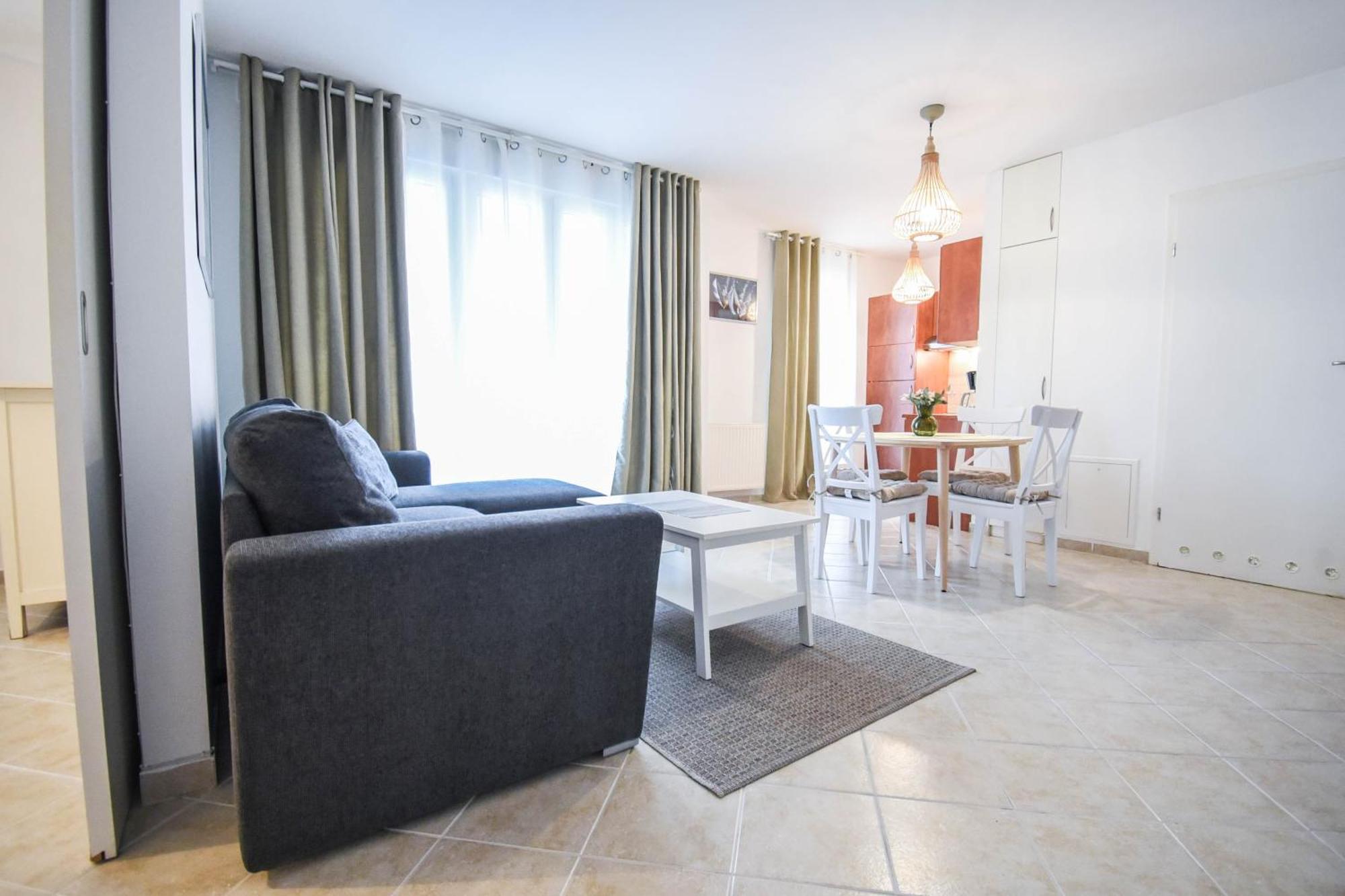 Apartamenty Promenada Z Tarasem I Parkingiem - Apartamenty Na Wyspie 슈비노우이스쳬 외부 사진